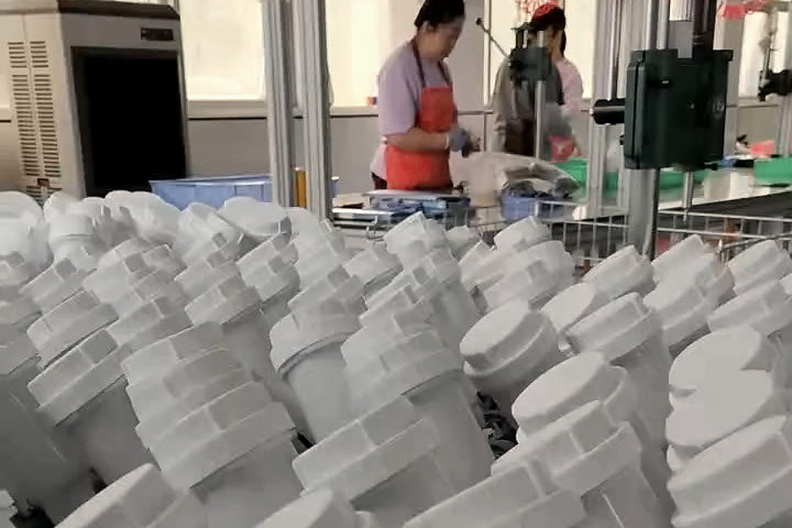 Master cylinder assembly line